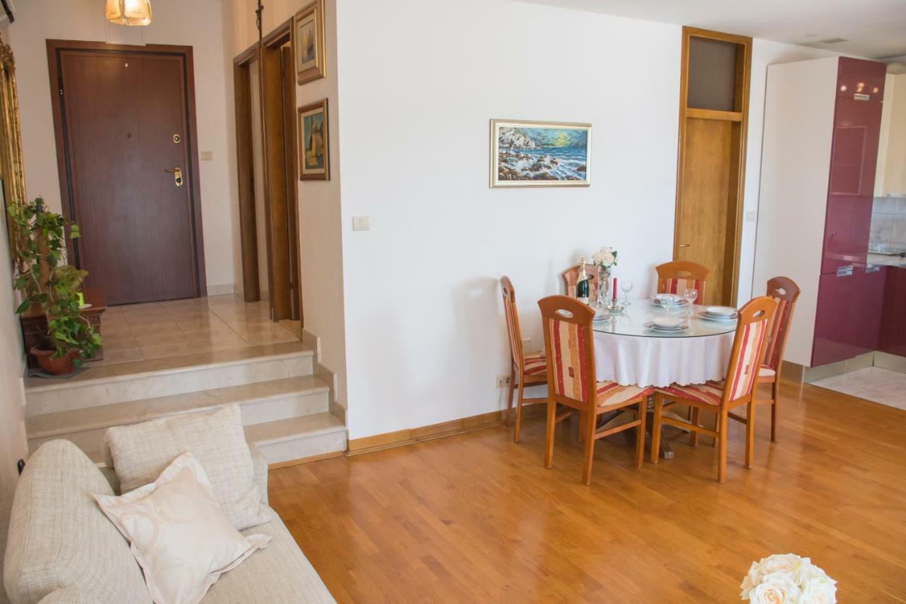 Apartment Mara Спліт Екстер'єр фото