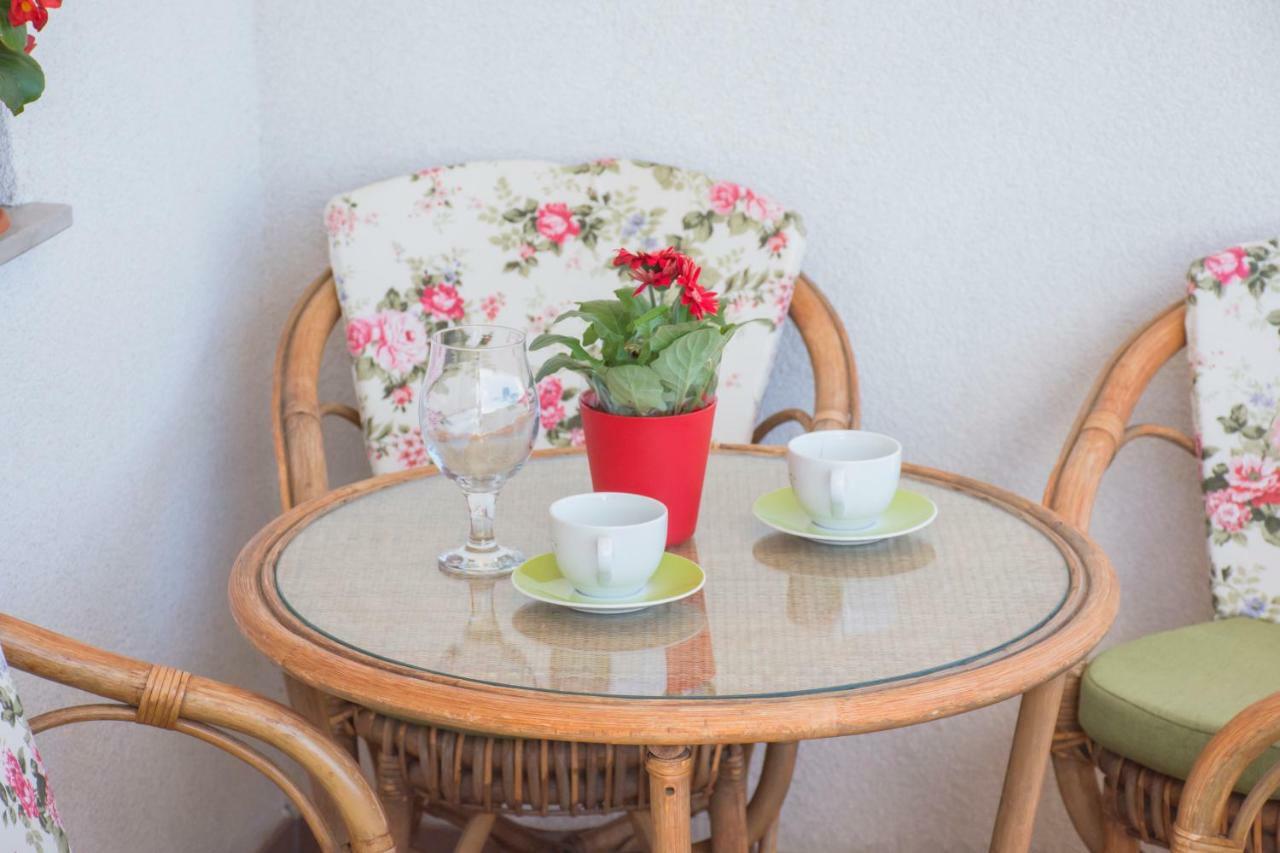 Apartment Mara Спліт Екстер'єр фото